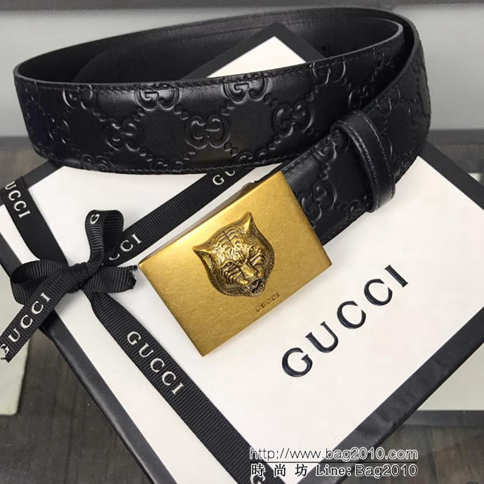 GUCCI古馳 官網新款 正品規格 原單品質 頭層小牛皮壓花 對版尖尾 復古老虎板扣 男士皮帶  xfp1089